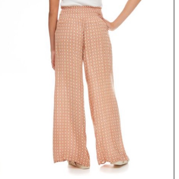 Wide leg flowy pants - Picture 2 of 8